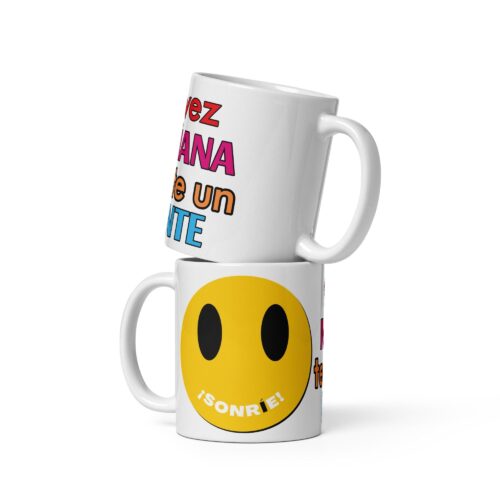 Taza sonríe