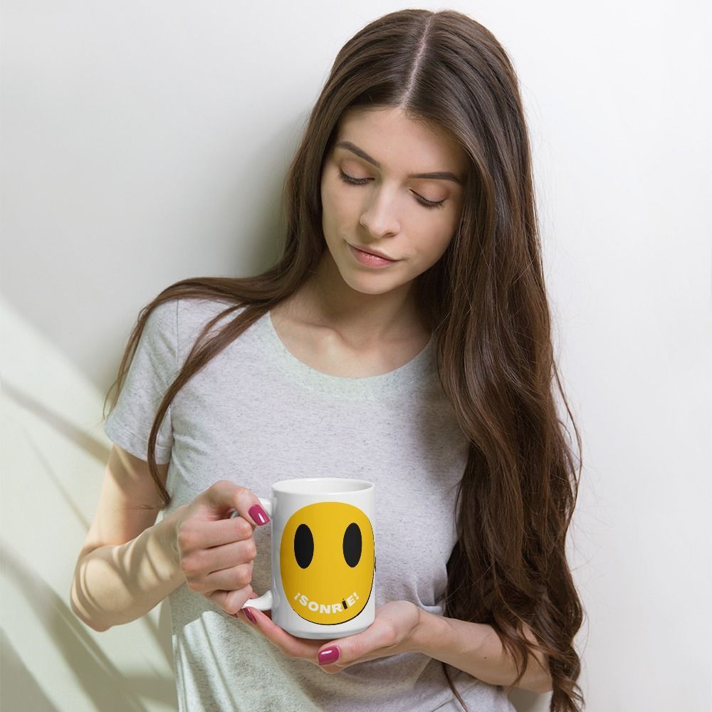 Taza blanca sonríe emoji - Imagen 3