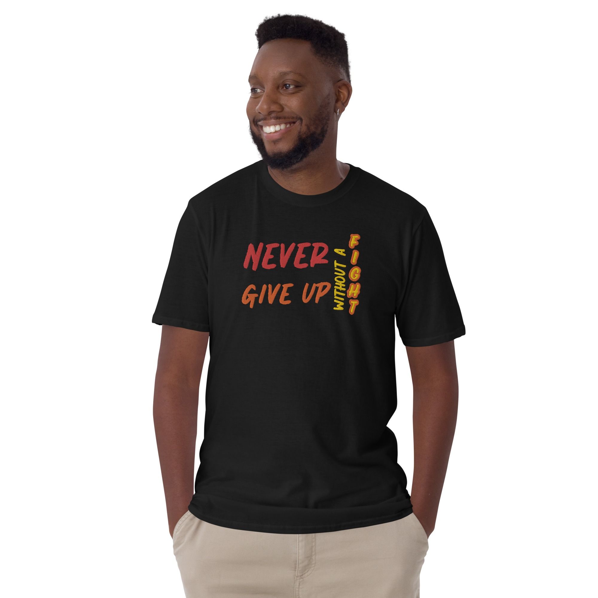 Camiseta bordada Never Give Up Without a Fight - Imagen 2
